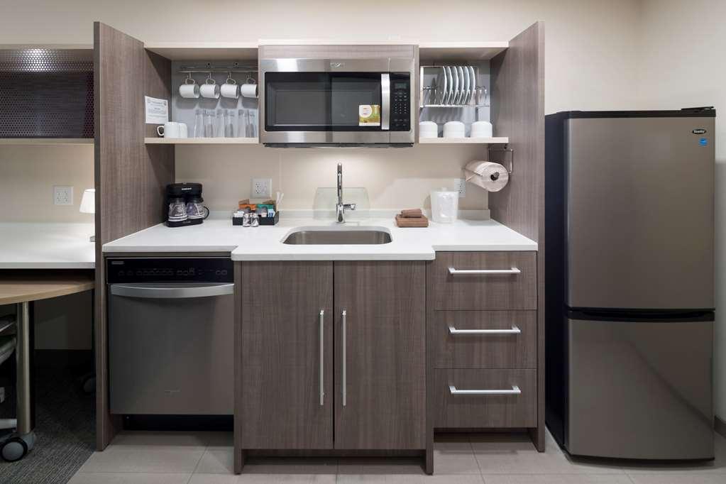 Home2 Suites By Hilton Cape Canaveral Cruise Port 객실 사진
