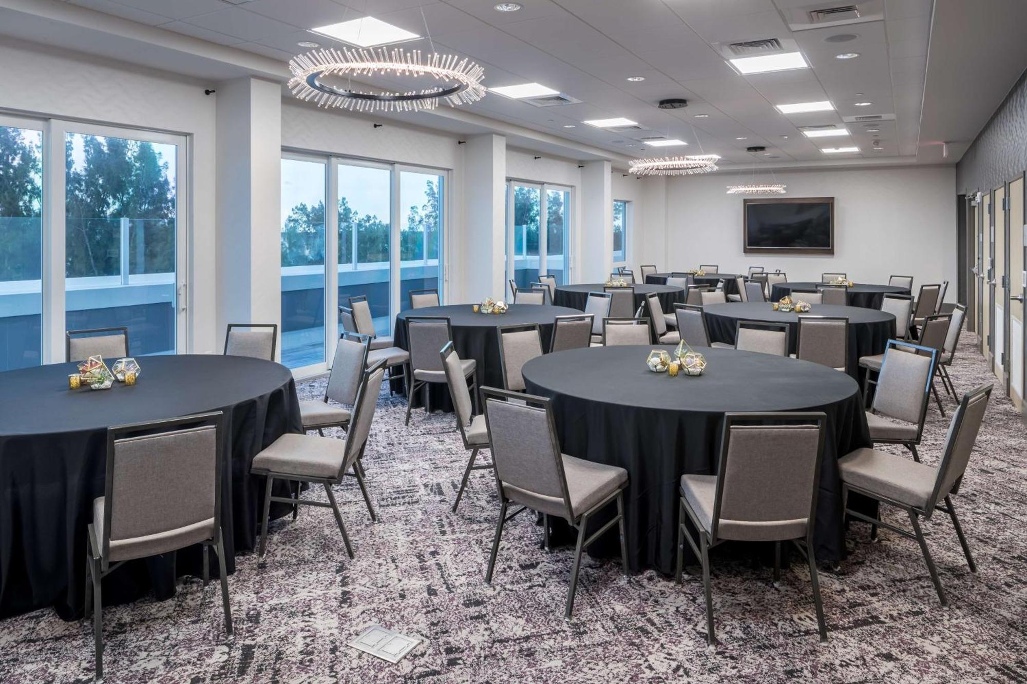 Home2 Suites By Hilton Cape Canaveral Cruise Port 외부 사진