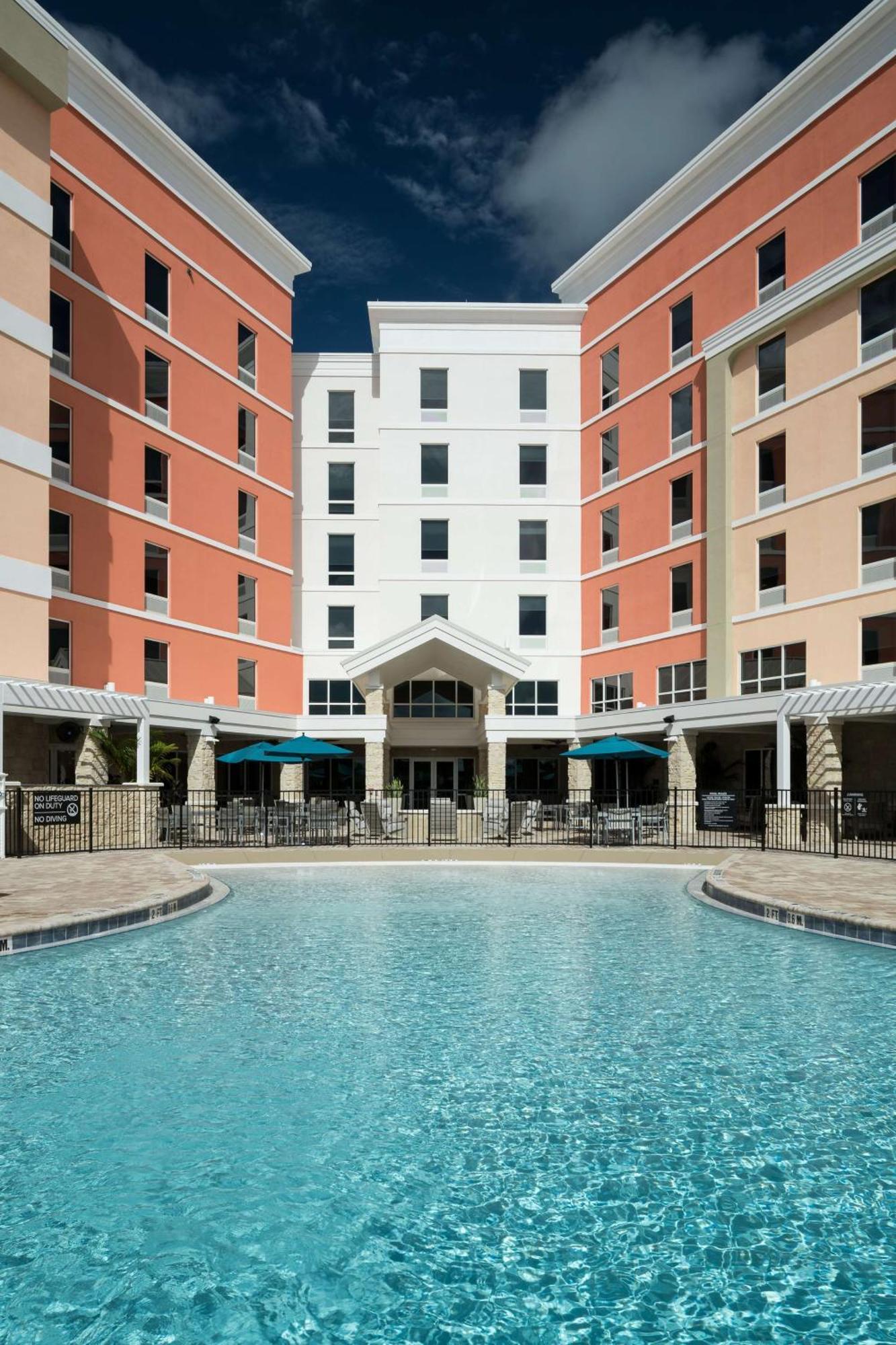 Home2 Suites By Hilton Cape Canaveral Cruise Port 외부 사진